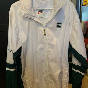 RETRO NIKE WINDBREAKER